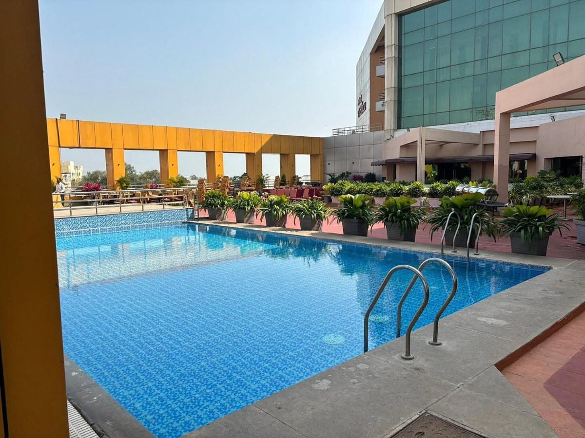 โฮเต็ล เดอะ พลาซ่า Hotel ไฮเดอราบัด ภายนอก รูปภาพ