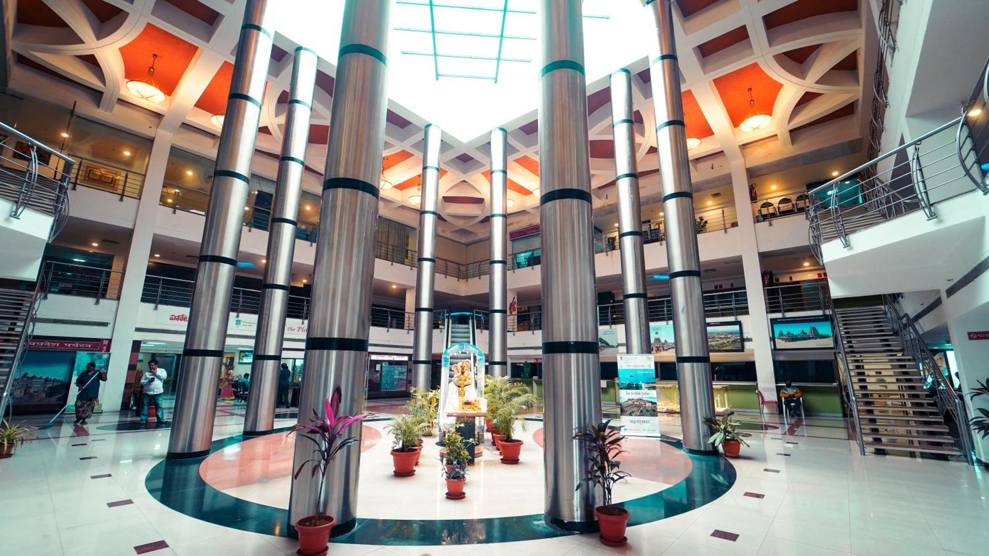 โฮเต็ล เดอะ พลาซ่า Hotel ไฮเดอราบัด ภายนอก รูปภาพ