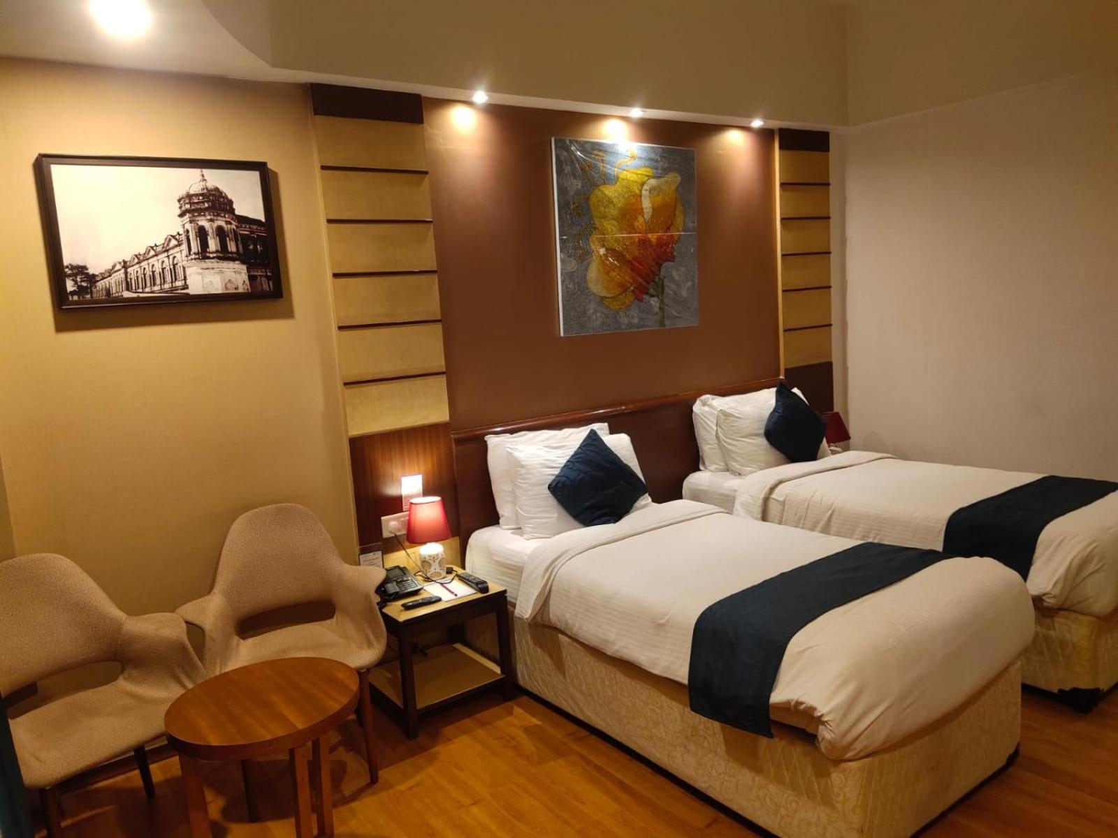 โฮเต็ล เดอะ พลาซ่า Hotel ไฮเดอราบัด ภายนอก รูปภาพ