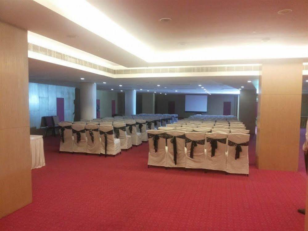 โฮเต็ล เดอะ พลาซ่า Hotel ไฮเดอราบัด ภายนอก รูปภาพ