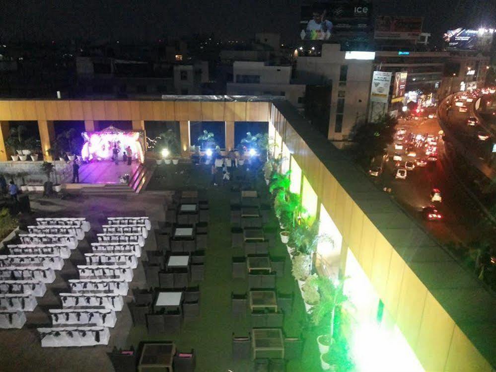 โฮเต็ล เดอะ พลาซ่า Hotel ไฮเดอราบัด ภายนอก รูปภาพ
